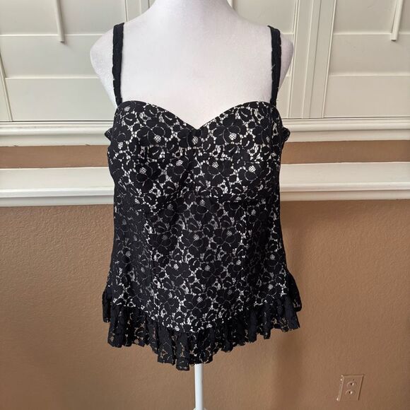 Y2K Torrid Size 1X Crochet Peplum Corset Tank Black Lace Going Out Top Goth NWT - Picture 1 of 8